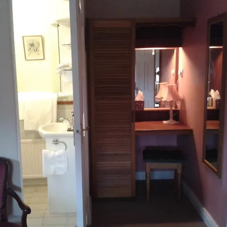 Ashdene Country 4*